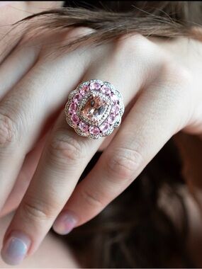 Natural Pink Gemstone Vintage Cluster Ring- Women's Fashion Jewelry
